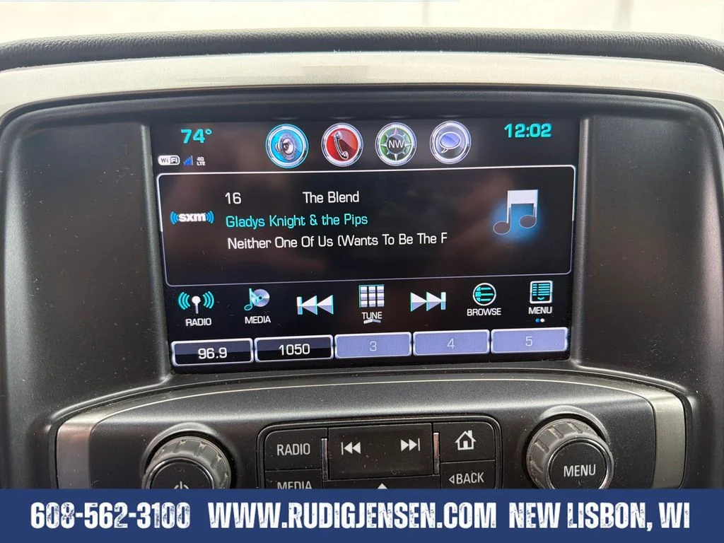 Used 2018 Blue Chevrolet LT image 18