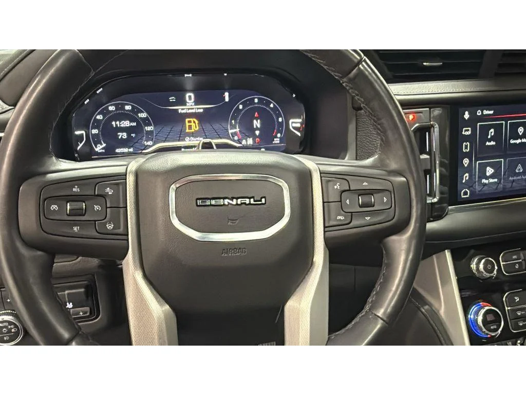 Used 2023 Onyx Black GMC Denali image 20