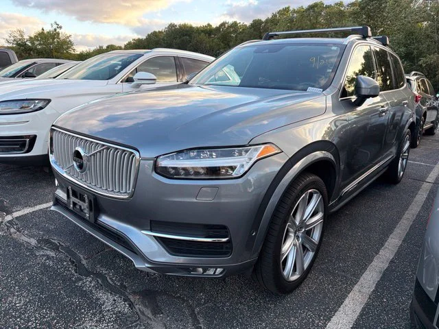 Used 2019 Gray Volvo T6 Inscription image 3