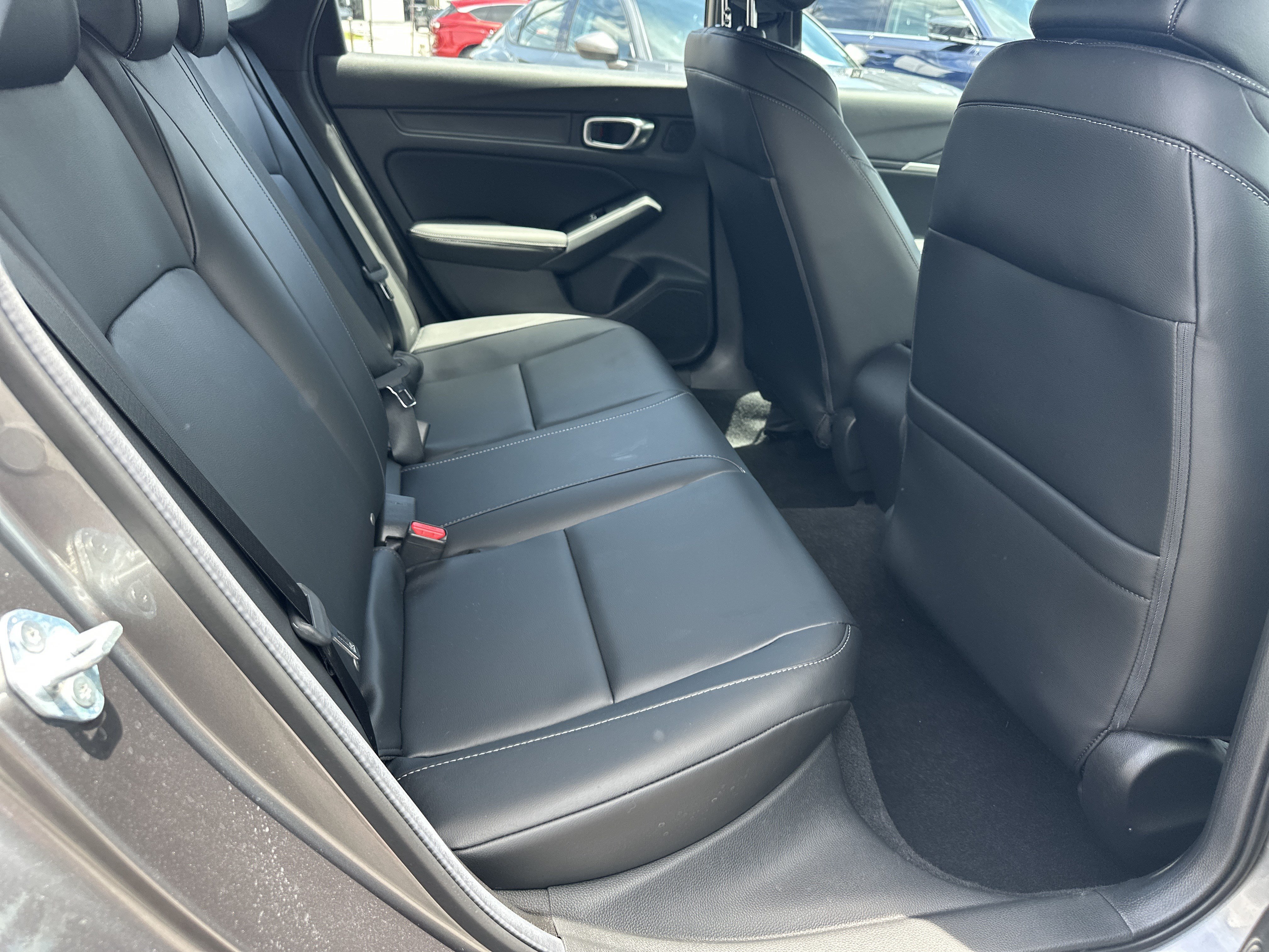 Used 2025 Liquid Carbon Metallic Acura w/A-Spec Package image 18