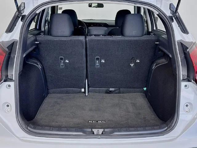 2023 Nissan Kicks S - Photo 23