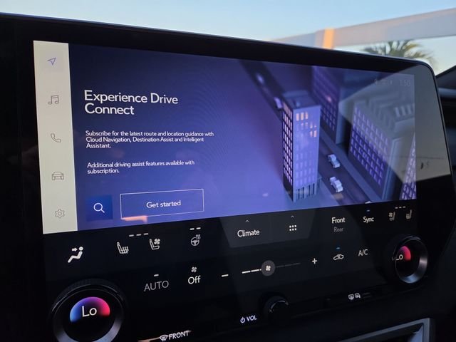 New 2026 Eminent White Pearl Lexus PREMIUM image 18