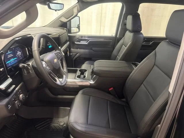 2026 Chevrolet Silverado 2500 HD LTZ - Photo 9