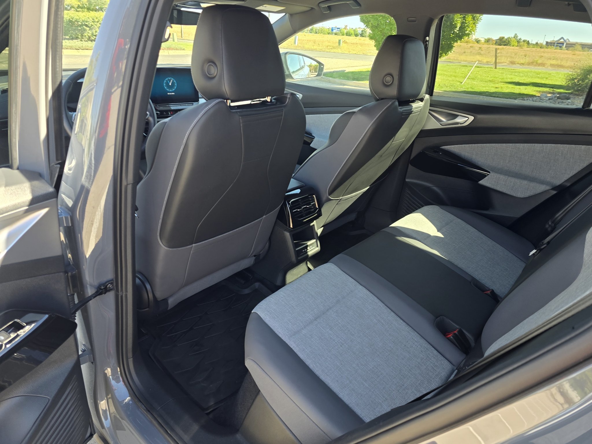 Used 2024 Pure Gray Volkswagen Standard image 16