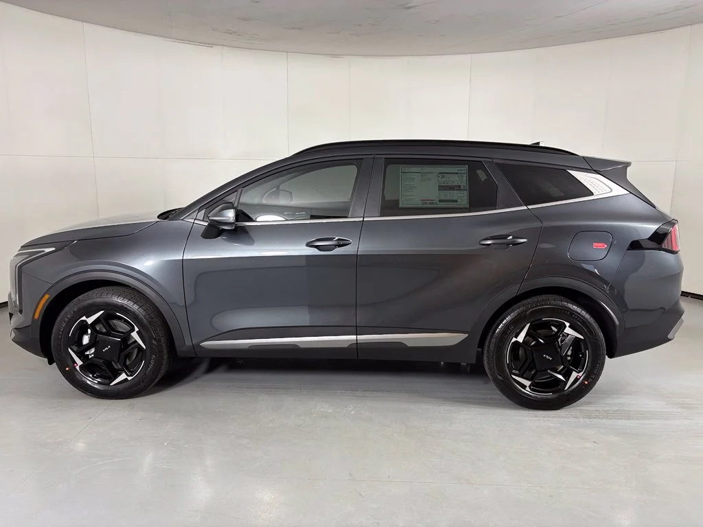 New 2027 Gravity Gray Kia EX image 5