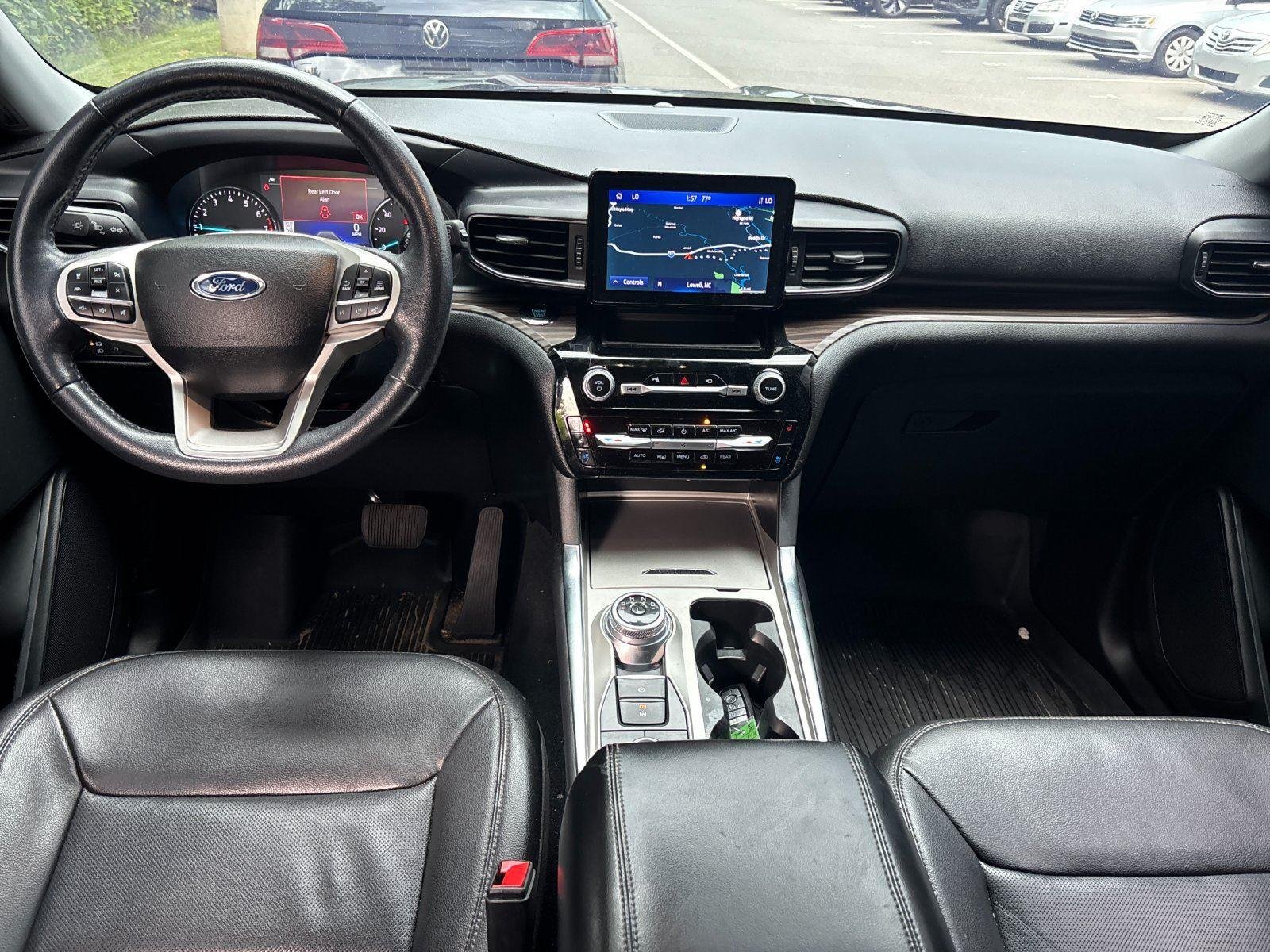 Used 2022 Agate Black Ford Limited image 35