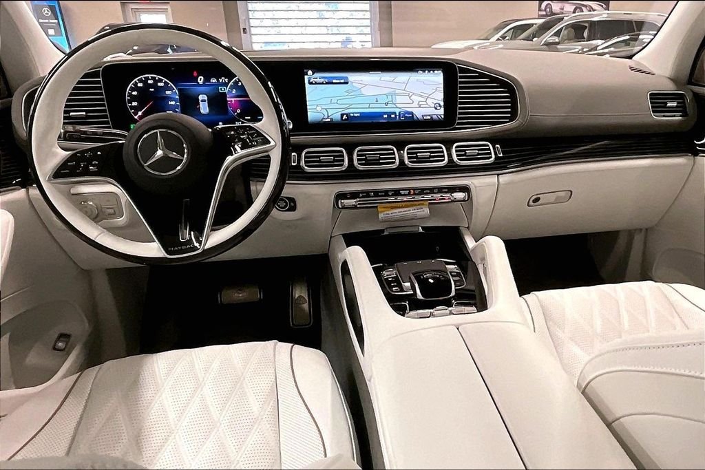 New 2026 Obsidian Black Mercedes-Benz Maybach GLS 600 image 5