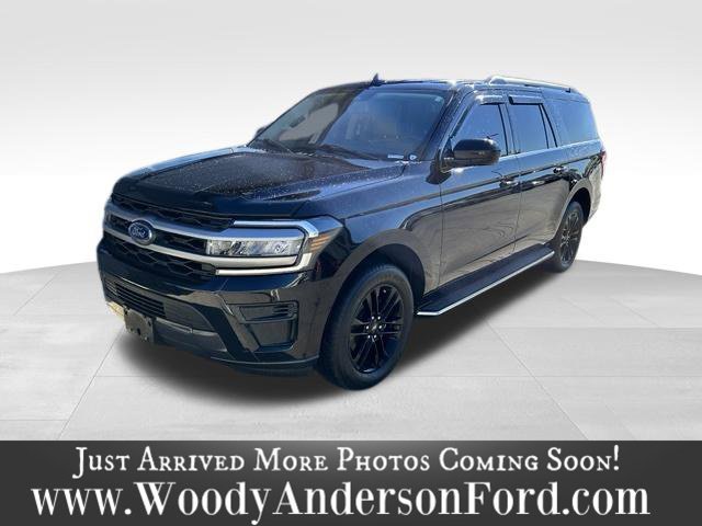 Used 2023 Agate Black Metallic Ford XLT image 1