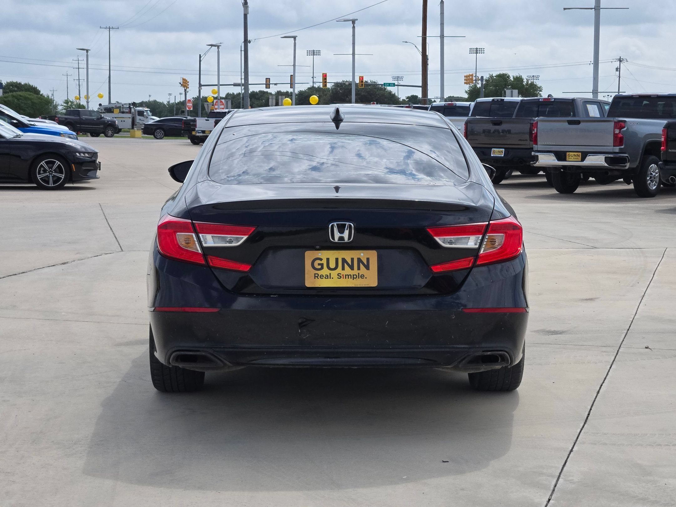 Used 2018 Black Honda EX-L 2.0T image 4
