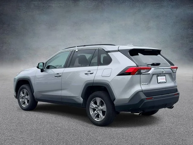 Used 2025 Silver Toyota XLE image 4