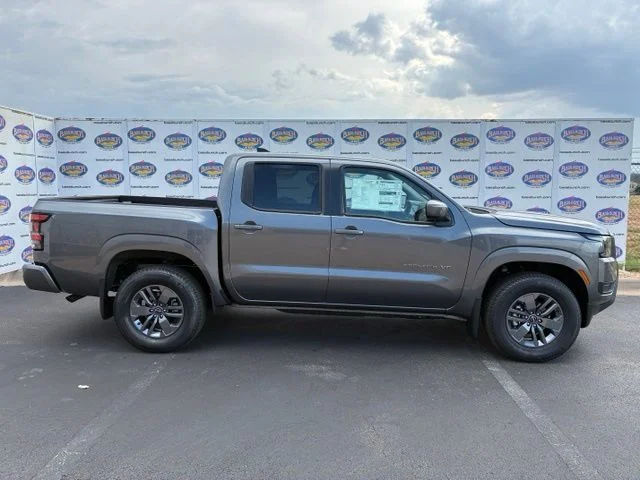 2027 Nissan Frontier SV
