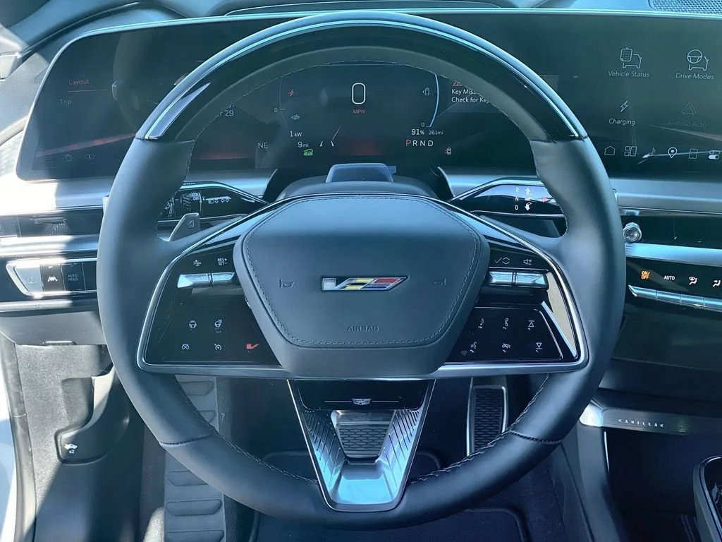 2026 Cadillac LYRIQ V - Photo 13
