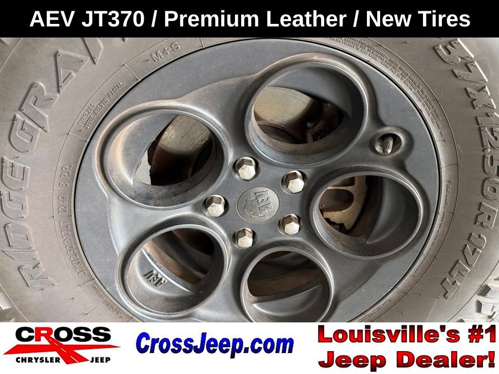 Used 2021 Snazzberry Pearlcoat Jeep Rubicon image 11