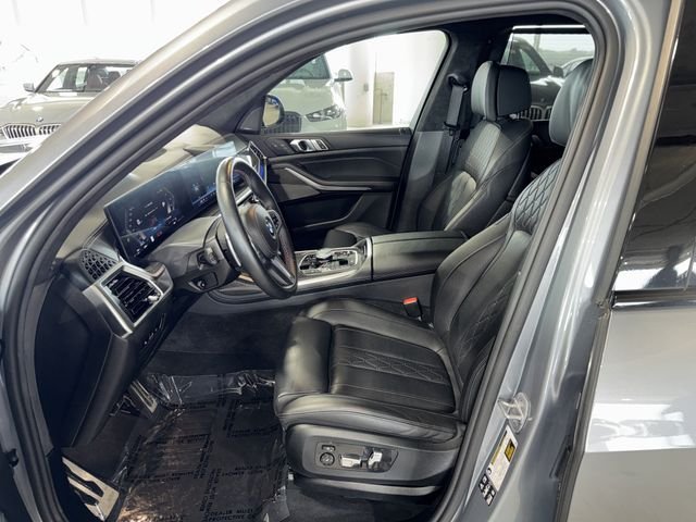 2026 BMW X7 M60i - Photo 22