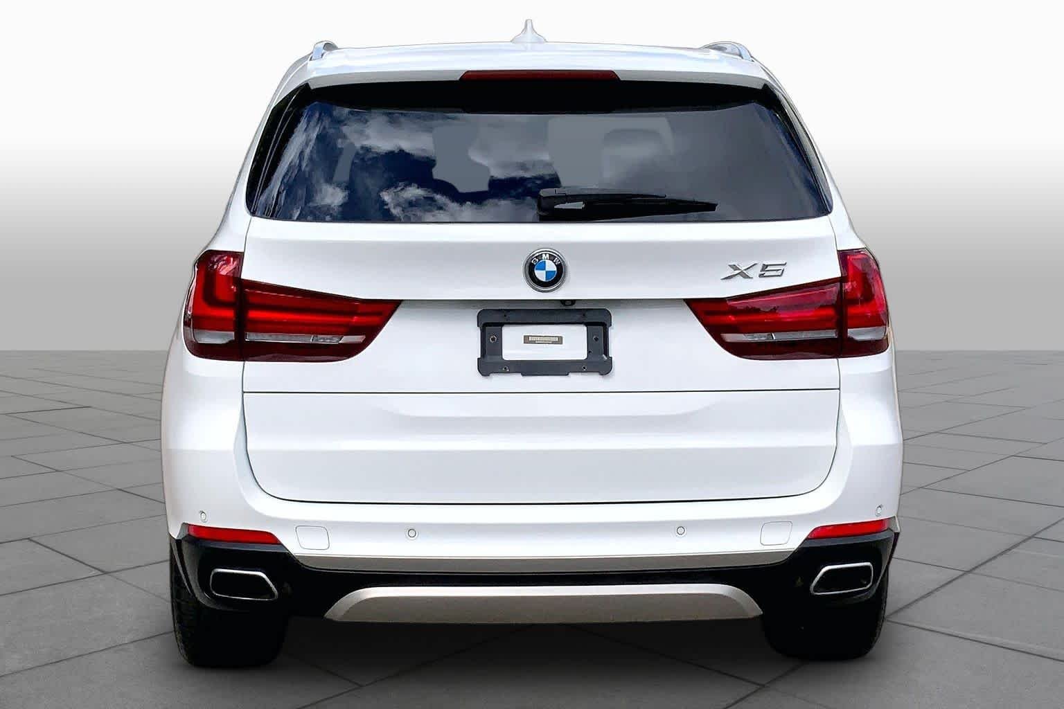 Used 2018 Alpine White BMW xDrive35i image 5