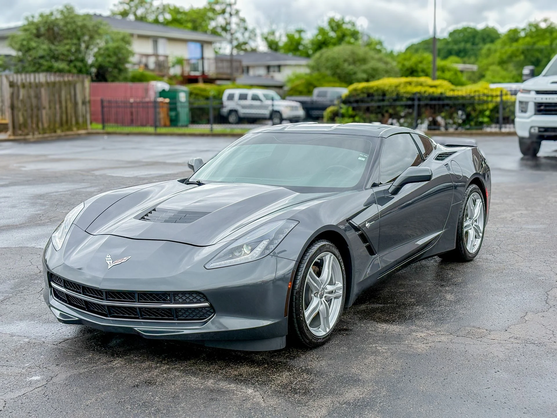 Used 2017 Gray Chevrolet Stingray image 7