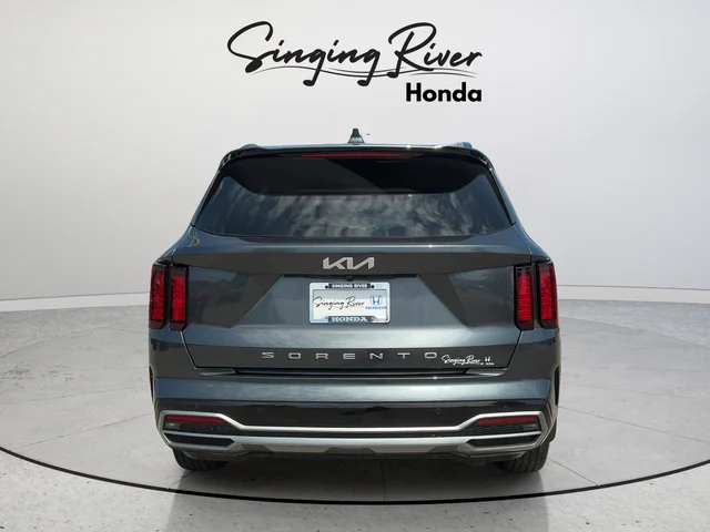 Used 2022 Gray Kia EX image 6