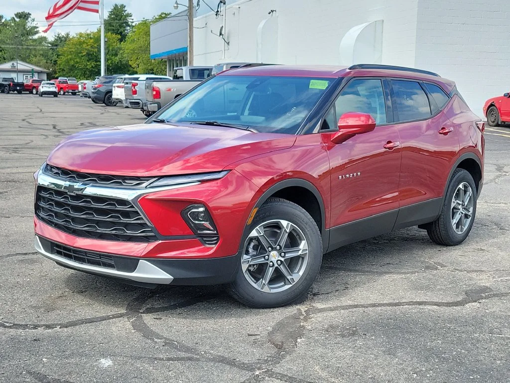 New 2026 Radiant Red Tintcoat Chevrolet 2LT image 29