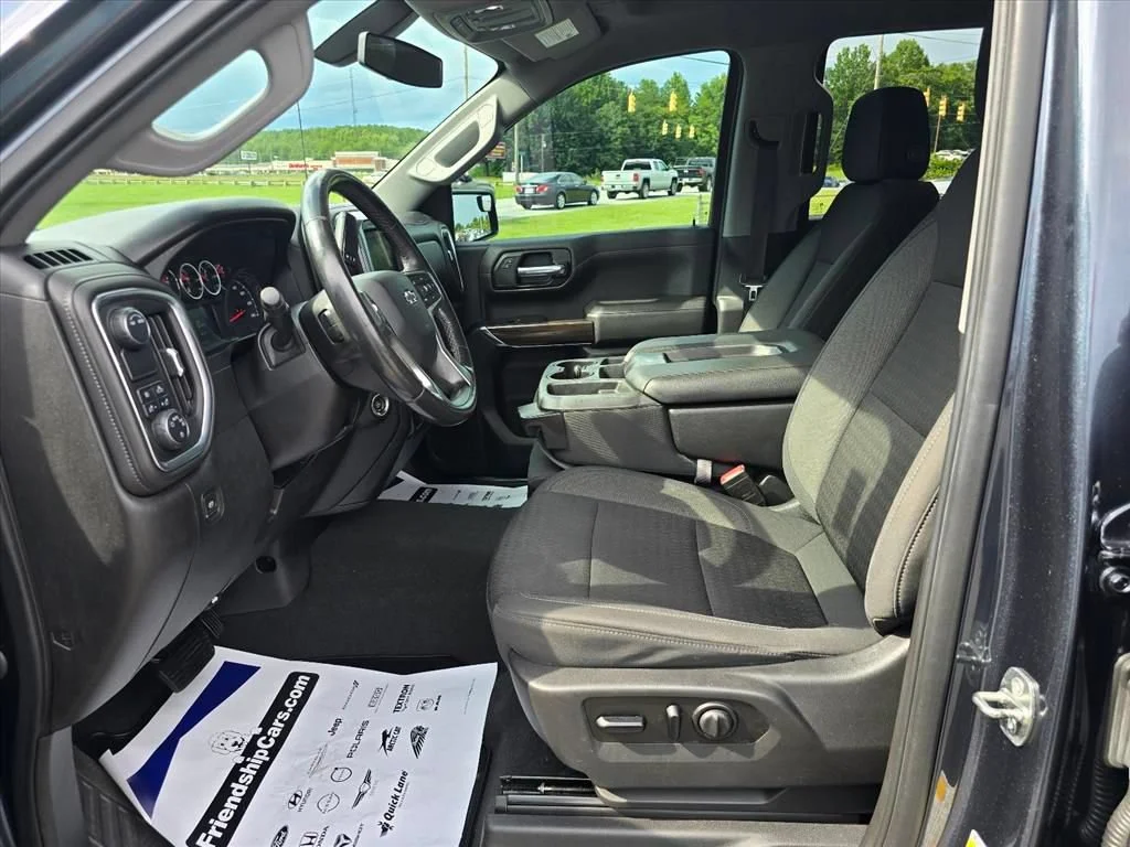 Used 2021 SHADOW GRAY METALLIC Chevrolet RST image 9
