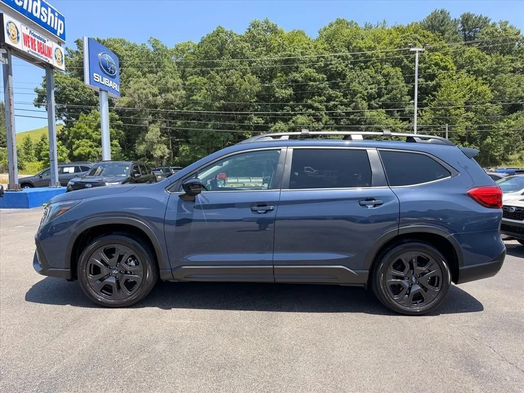 Used 2024 Blue Subaru Onyx Edition image 4