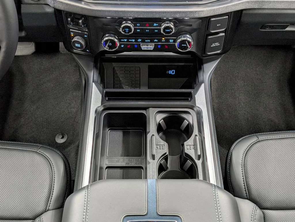 New 2026 Star White Metallic Tri-Coat Ford F-450® Platinum® image 6
