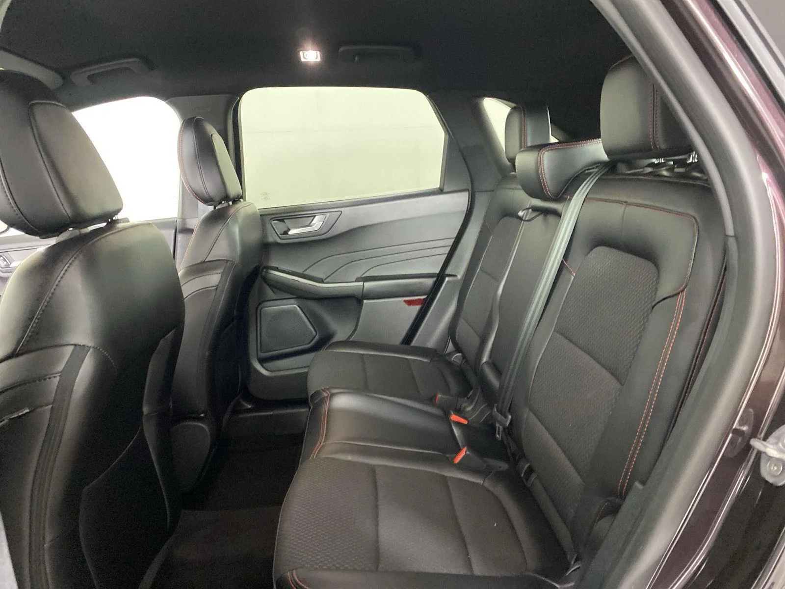 Used 2023 Cinnabar Red Ford ST-Line Select image 27