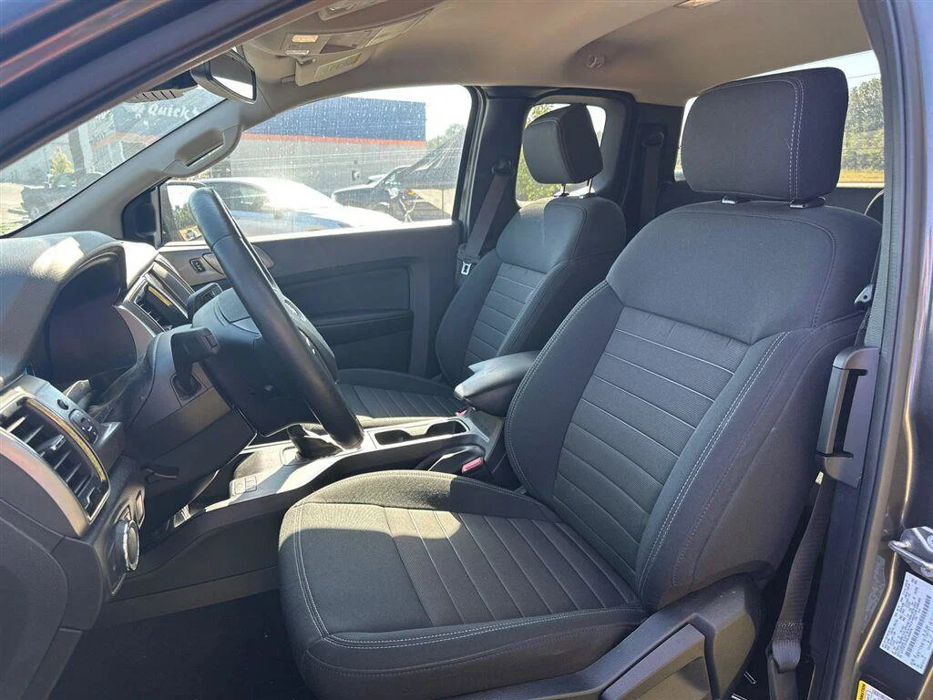Used 2019 Gray Ford XLT image 5