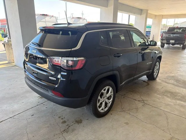 Used 2024 Black Jeep Latitude image 5
