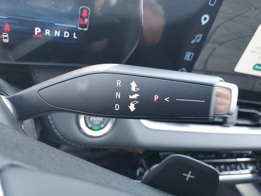 New 2027 Mosaic Black Metallic Chevrolet LT image 19