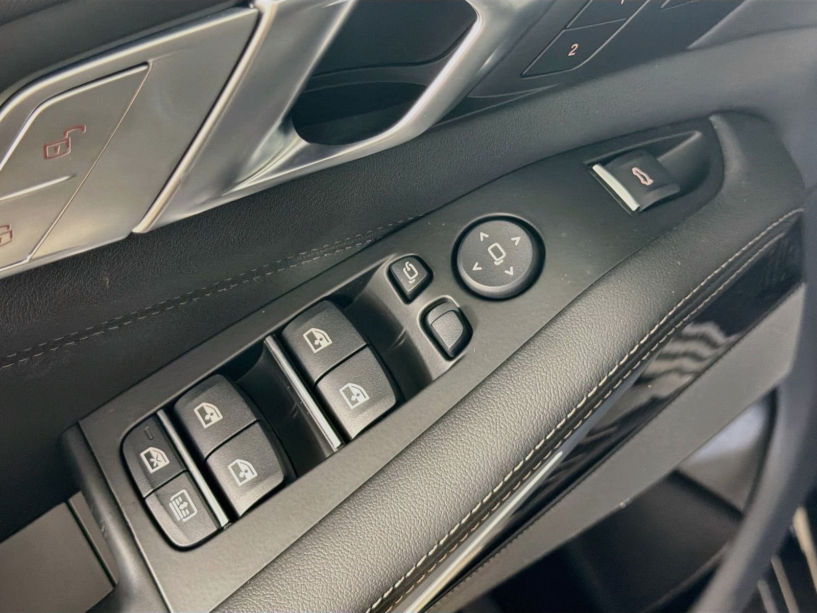 New 2027 Black Sapphire Metallic BMW xDrive40i image 18