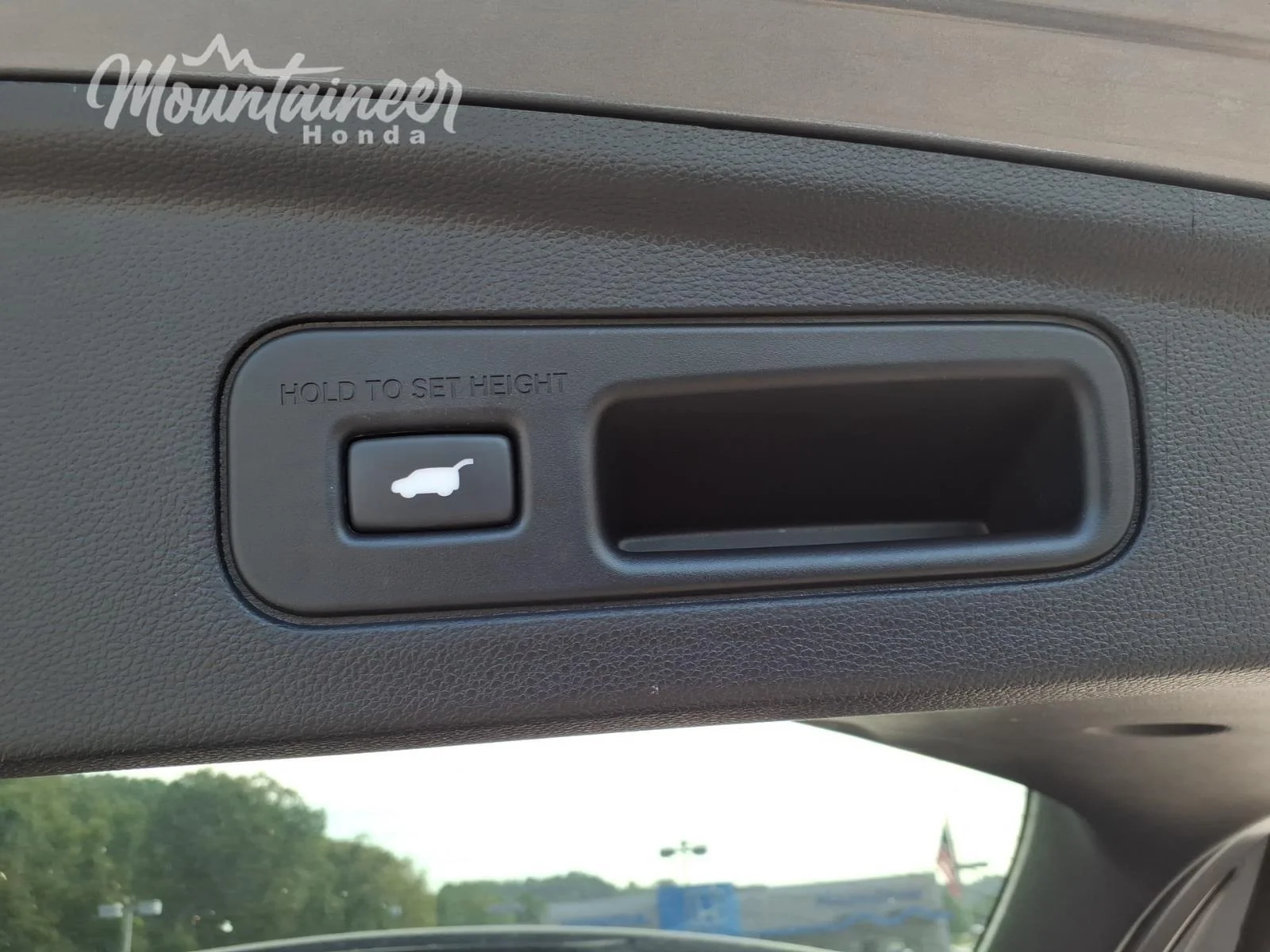 Used 2023 Liquid Carbon Metallic Acura SH-AWD w/Advance image 24