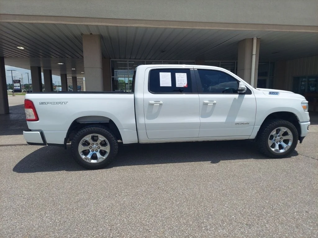 Used 2022 White Ram Big Horn/Lone Star image 8