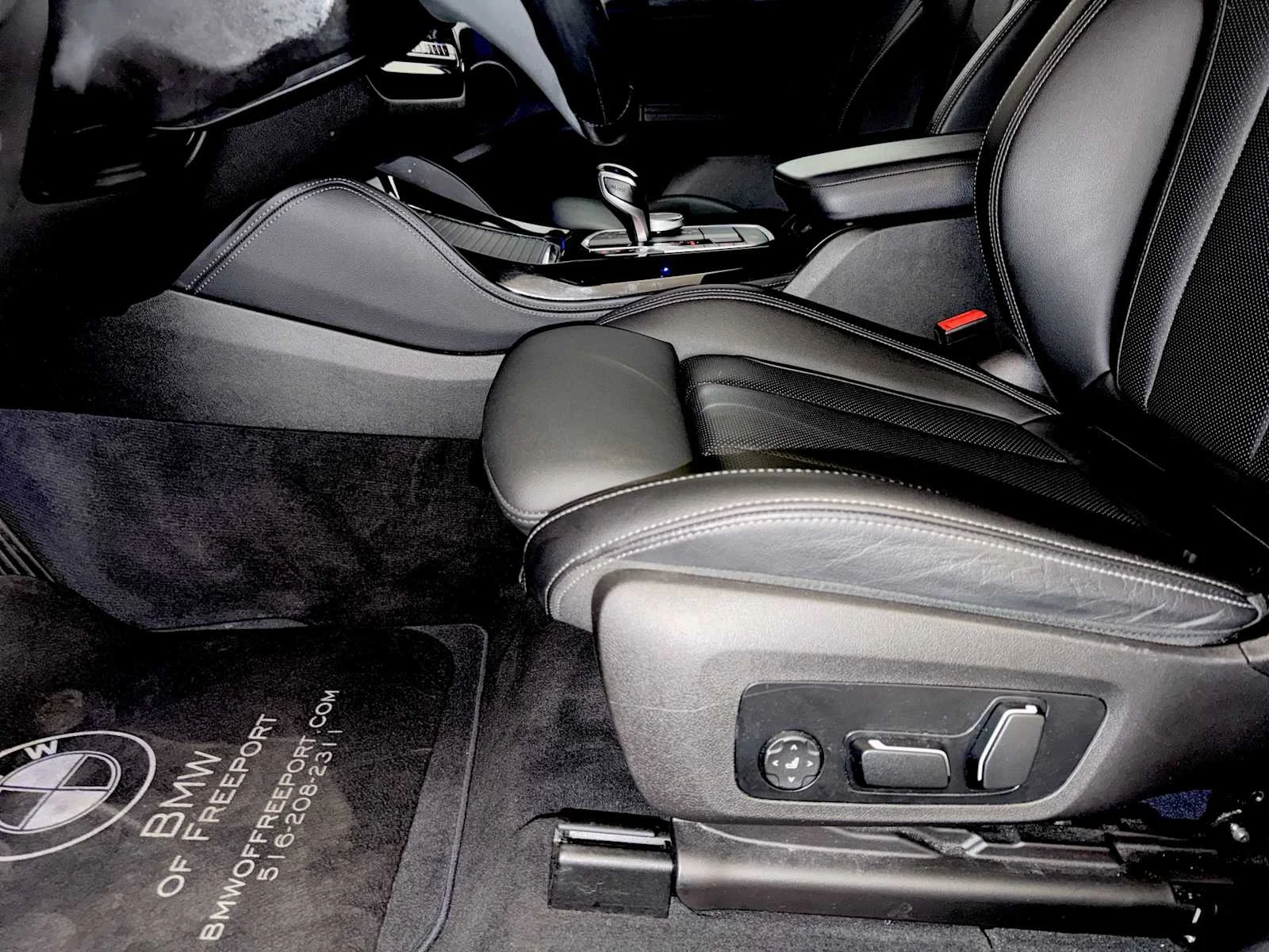 2024 BMW X4 30i - Photo 10