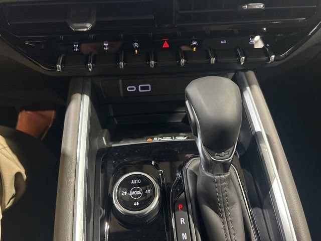 New 2026 Sterling Gray Metallic Chevrolet ZR2 image 25