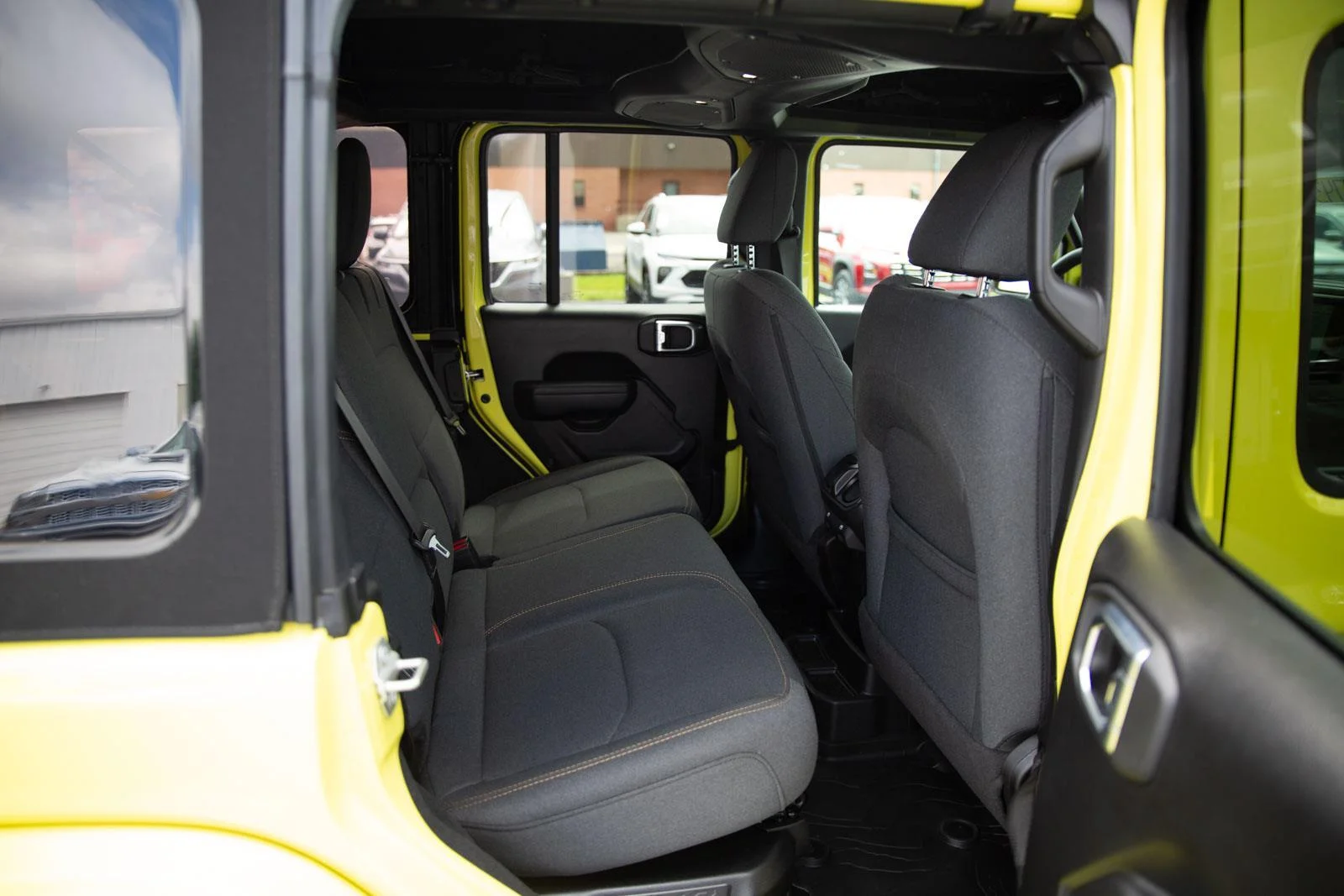 Used 2024 High Velocity Clearcoat Jeep Sport S image 22