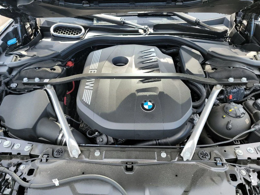 Used 2025 Black BMW 740i xDrive image 21