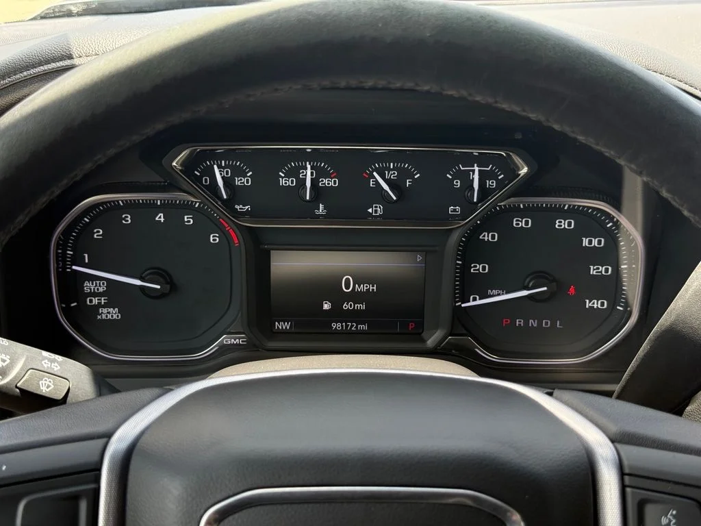 Used 2022 Gray GMC Elevation image 15