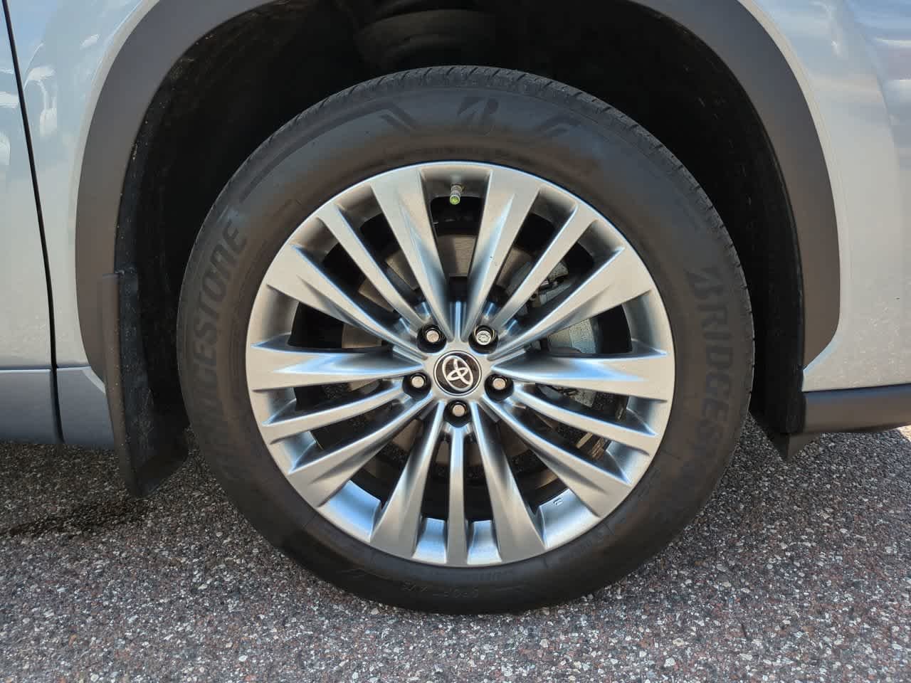 Certified Used 2024 Moon Dust Toyota Platinum image 11