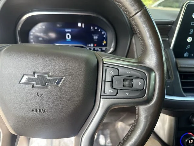 Used 2022 Beige Chevrolet Z71 image 20