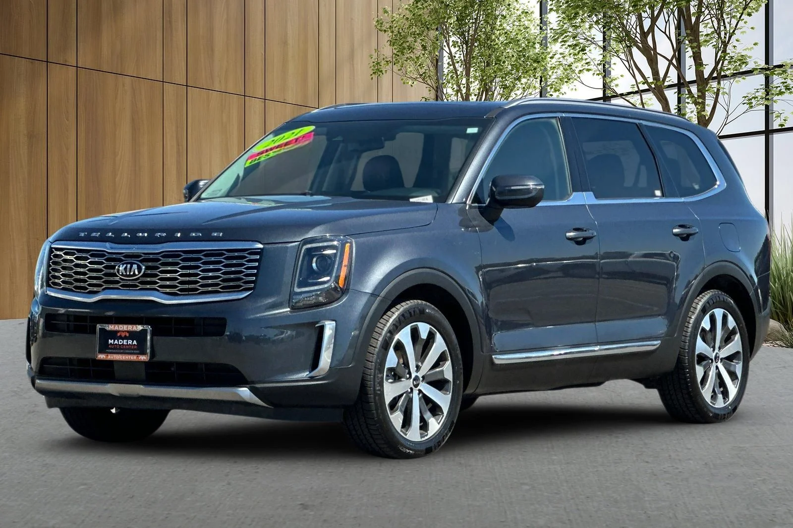 Used 2021 Gray Kia EX image 8