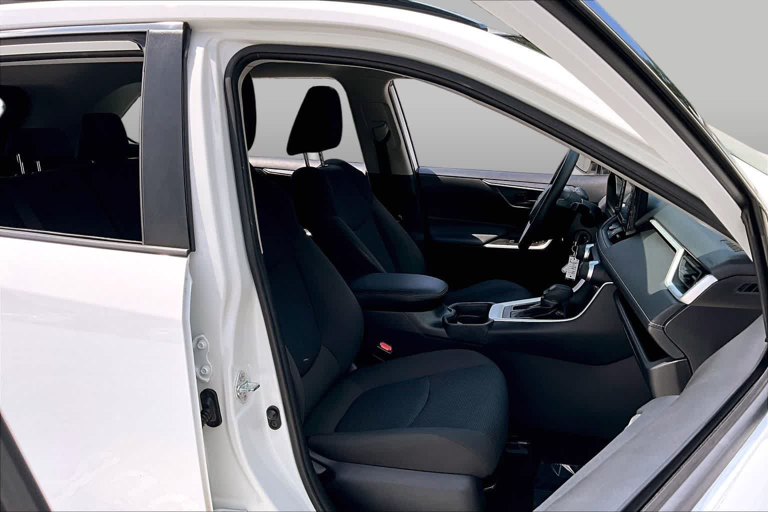 Used 2021 Super White Toyota LE image 9