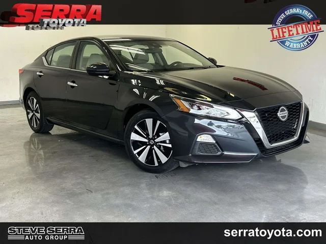 2022 Nissan Altima 2.5 SV