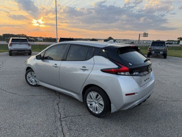 Certified Used 2024 Brilliant Silver Metallic Nissan S image 5