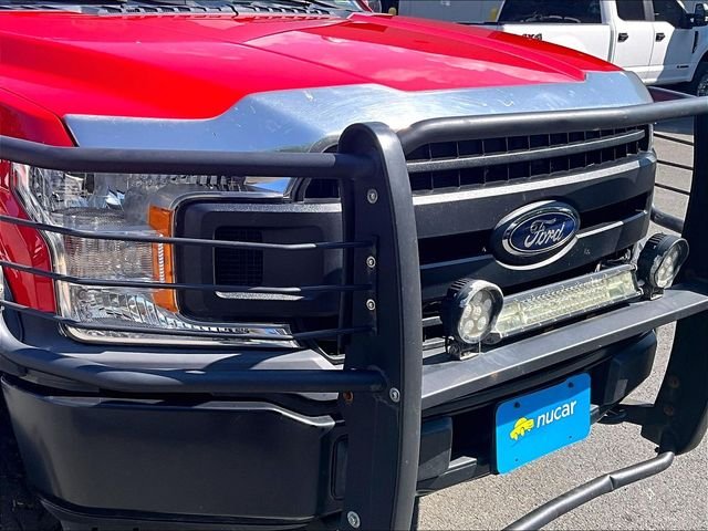 Used 2018 Red Ford XL image 31