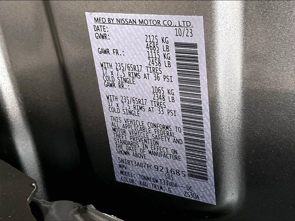 Used 2023 Gray Nissan S image 35
