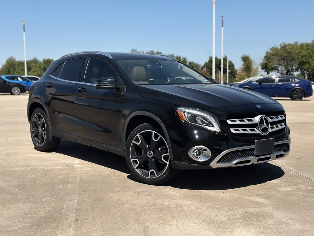 Used 2019  Mercedes-Benz GLA 250 image 1