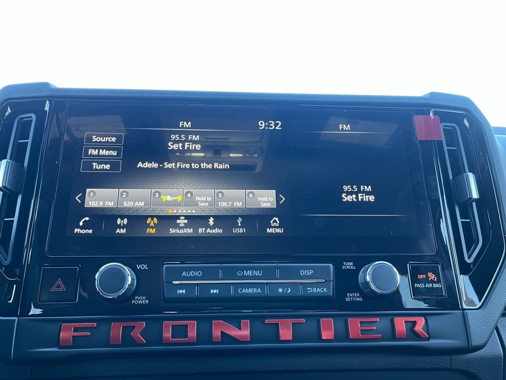 2026 Nissan Frontier PRO-4X - Photo 9