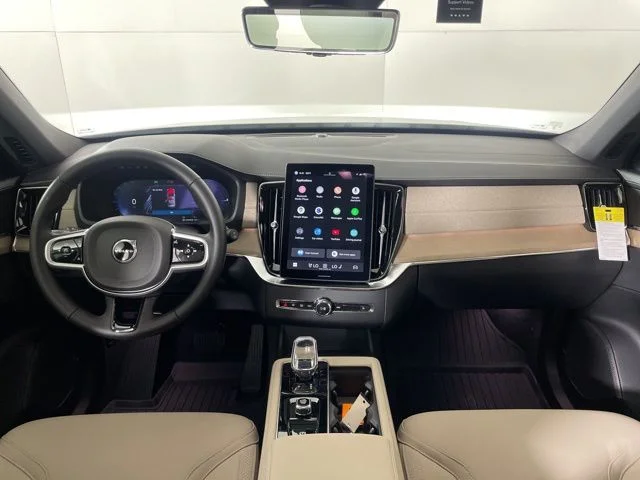 2025 Volvo XC90 Core - Photo 44