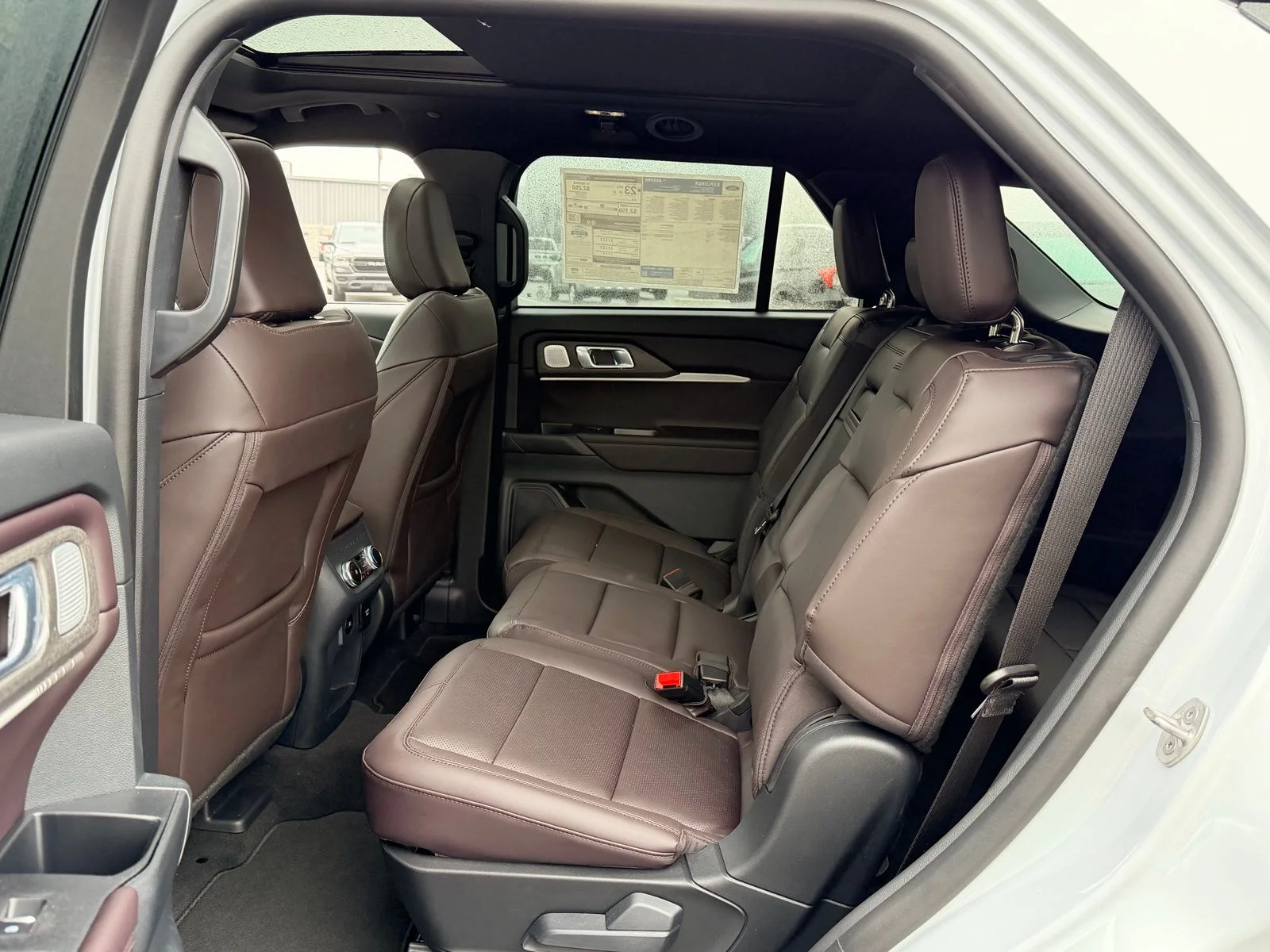New 2026 White Ford Platinum image 32