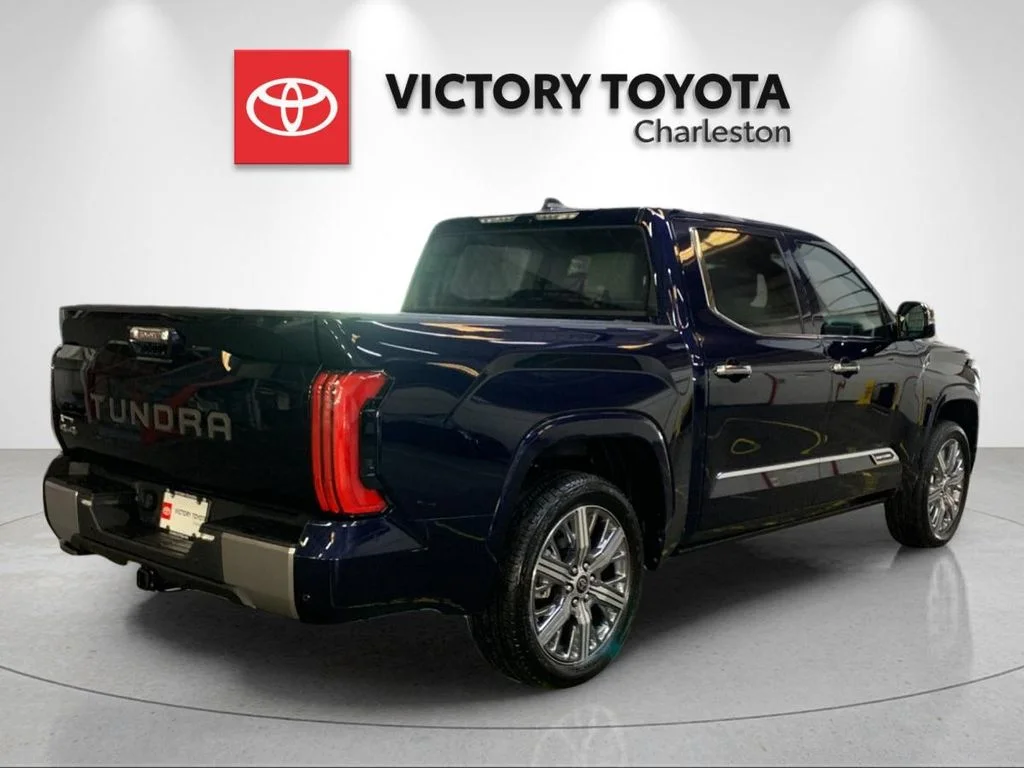 Used 2024  Toyota Capstone image 7